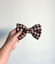 Load image into Gallery viewer, Doe Bow Tie
