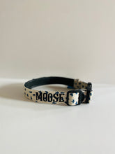 Load image into Gallery viewer, &quot;Navy Dash&quot; Dog Collar
